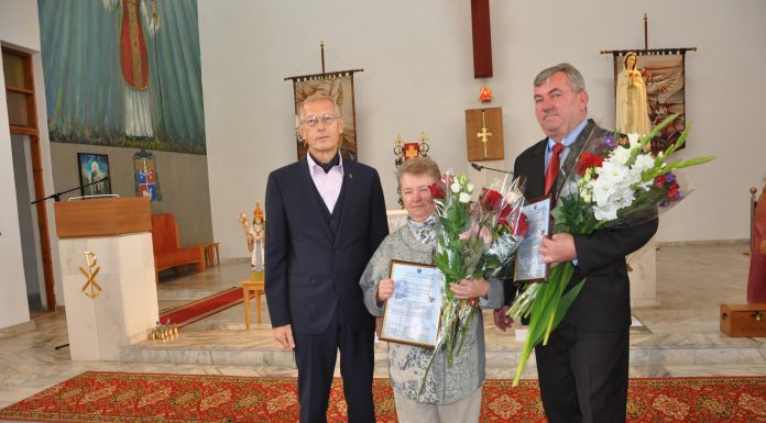 Apdovanotos dar dvi „sidabrinės bitutės“