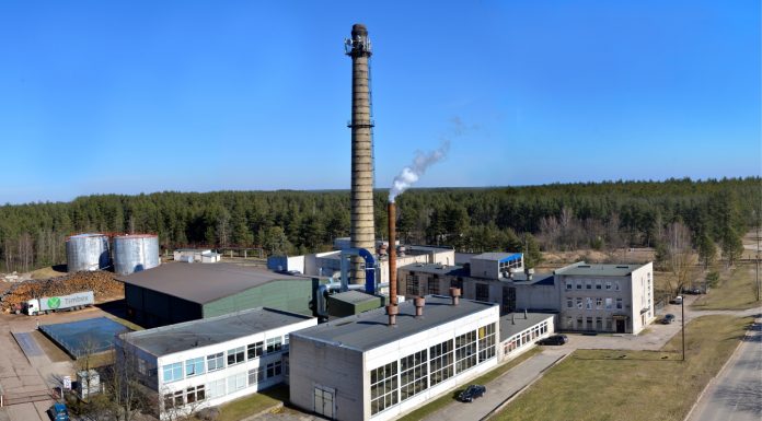 Numatoma sujungti dvi Varėnos bendroves