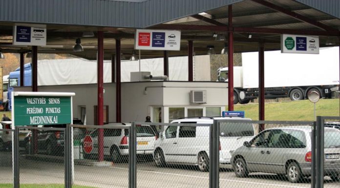 Baltarusija apribojo lengvųjų automobilių įvažiavimą