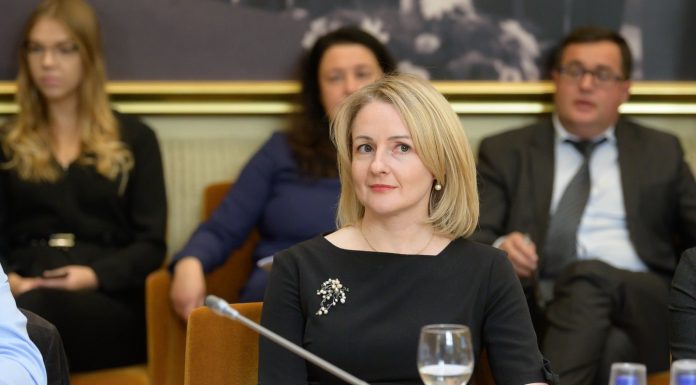 Einate pasilinksminti? Įvertinkite grėsmę ir būkite atsakingi