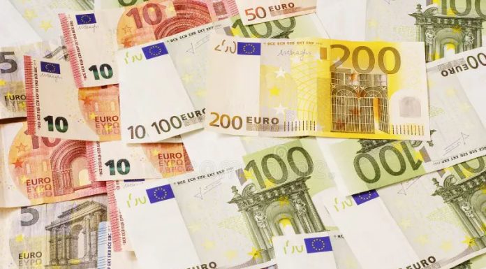 Alytiškė tarptautinėje loterijoje laimėjo beveik milijoną: džiaugiasi, kad neišmetė bilieto