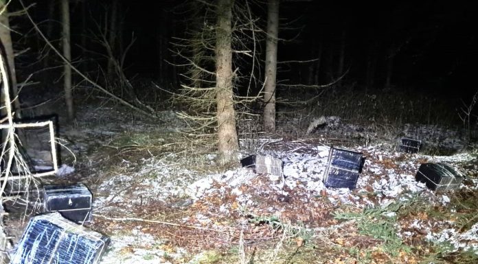 Juodoji rinka prarado beveik 7 tūkst. pakelių baltarusiškų cigarečių